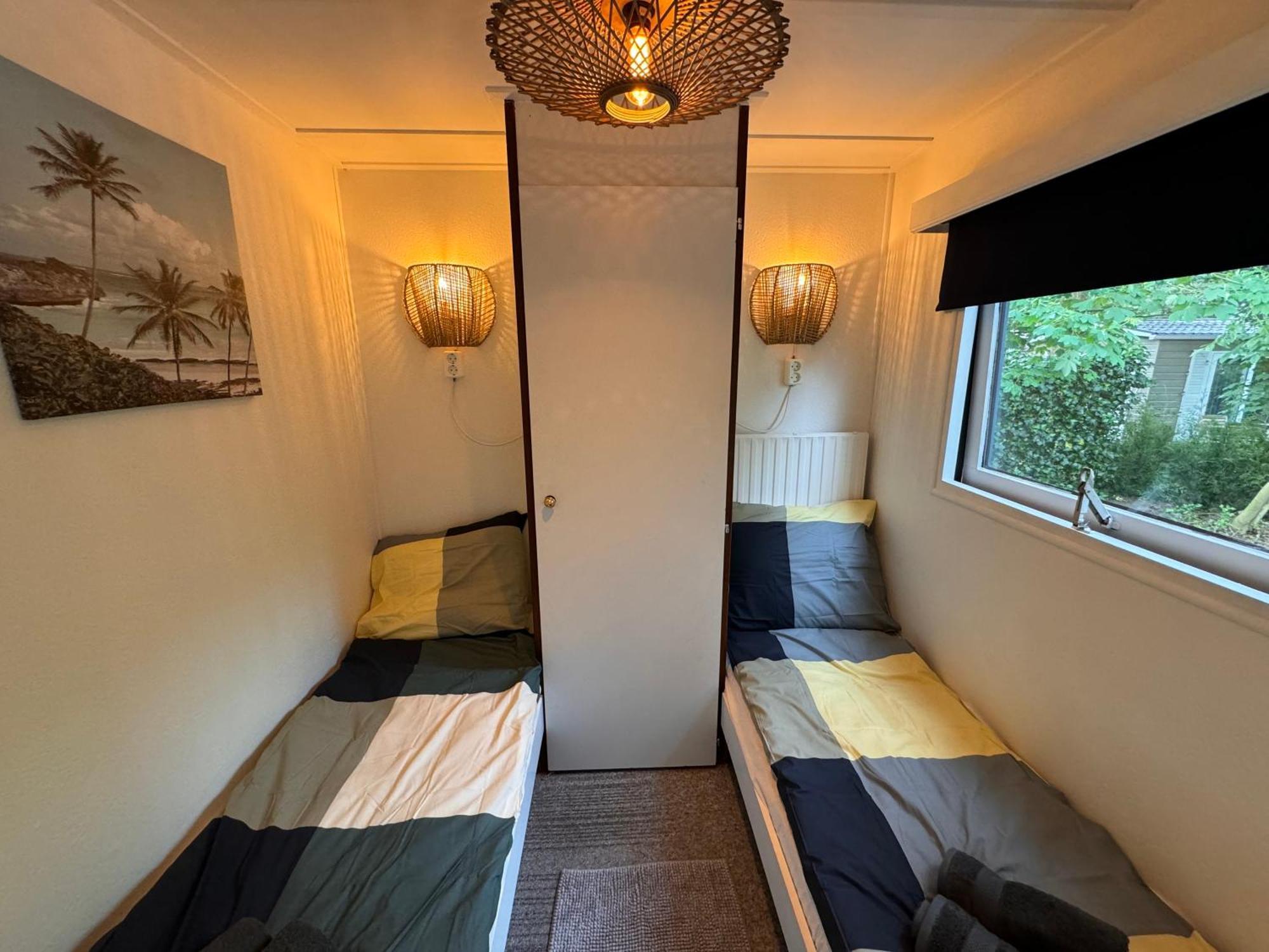 Apartament Ruim En Luxe Chalet Privetuin - Park 'De Ijsvogel' Voorthuizen Zewnętrze zdjęcie